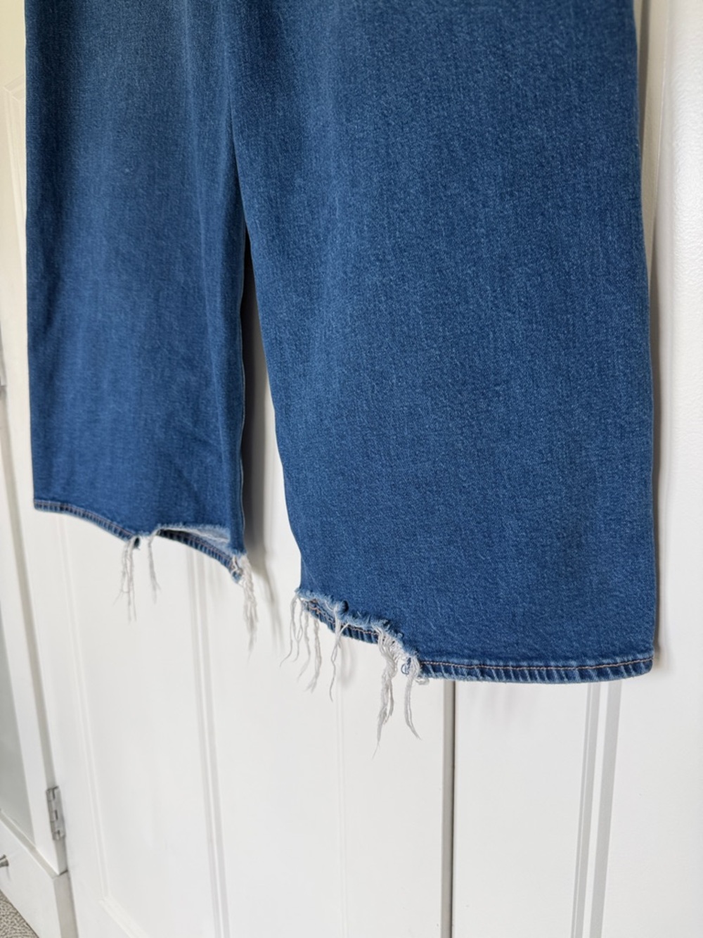 American Eagle Outfitters Super High-Rise Baggy Wide Leg Ankle Jeans - Blue - Picture 7 of 7